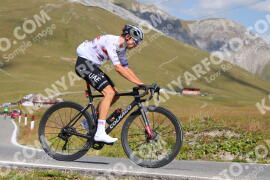 Photo #4034675 | 23-08-2023 11:36 | Passo Dello Stelvio - Peak BICYCLES