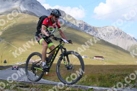 Photo #4024073 | 22-08-2023 14:47 | Passo Dello Stelvio - Peak BICYCLES
