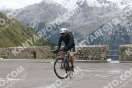 Photo #4097580 | 30-08-2023 14:05 | Passo Dello Stelvio - Prato side BICYCLES
