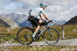 Foto #3783319 | 10-08-2023 10:20 | Passo Dello Stelvio - die Spitze BICYCLES