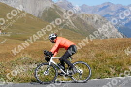 Photo #2736356 | 25-08-2022 11:31 | Passo Dello Stelvio - Peak BICYCLES