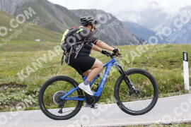 Photo #3295066 | 01-07-2023 11:02 | Passo Dello Stelvio - Peak BICYCLES