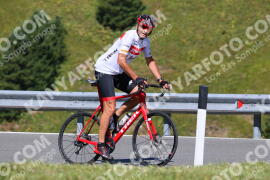 Photo #2498646 | 04-08-2022 10:14 | Gardena Pass BICYCLES
