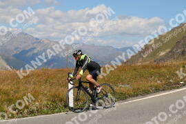 Photo #2671427 | 16-08-2022 13:25 | Passo Dello Stelvio - Peak BICYCLES