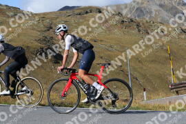Photo #4291239 | 19-09-2023 10:41 | Passo Dello Stelvio - Peak BICYCLES