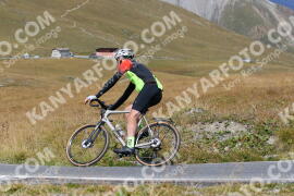 Foto #2755086 | 26-08-2022 13:16 | Passo Dello Stelvio - die Spitze BICYCLES