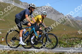 Foto #3807406 | 11-08-2023 10:30 | Passo Dello Stelvio - die Spitze BICYCLES