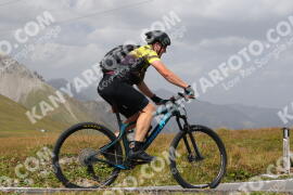 Foto #4049940 | 24-08-2023 14:12 | Passo Dello Stelvio - die Spitze BICYCLES