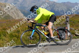 Foto #3808128 | 11-08-2023 11:16 | Passo Dello Stelvio - die Spitze BICYCLES