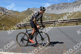 Photo #2730434 | 24-08-2022 13:02 | Passo Dello Stelvio - Peak BICYCLES