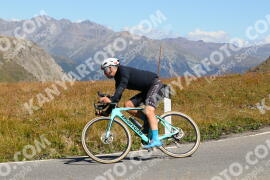 Photo #2697843 | 21-08-2022 11:44 | Passo Dello Stelvio - Peak BICYCLES