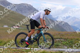 Photo #3872466 | 14-08-2023 10:16 | Passo Dello Stelvio - Peak BICYCLES