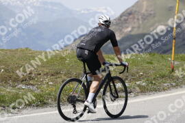 Photo #3135160 | 17-06-2023 15:31 | Passo Dello Stelvio - Peak BICYCLES