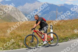 Foto #2739771 | 25-08-2022 13:47 | Passo Dello Stelvio - die Spitze BICYCLES