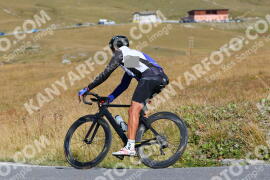 Photo #2736128 | 25-08-2022 11:11 | Passo Dello Stelvio - Peak BICYCLES