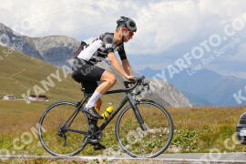 Foto #3876806 | 14-08-2023 14:48 | Passo Dello Stelvio - die Spitze BICYCLES