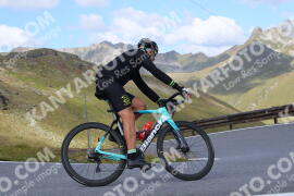 Photo #3931509 | 18-08-2023 10:10 | Passo Dello Stelvio - Peak BICYCLES