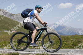 Photo #3529612 | 18-07-2023 12:28 | Passo Dello Stelvio - Peak BICYCLES