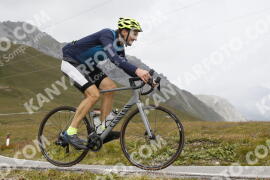 Photo #3748623 | 07-08-2023 13:09 | Passo Dello Stelvio - Peak BICYCLES