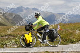 Foto #3695399 | 02-08-2023 11:39 | Passo Dello Stelvio - die Spitze BICYCLES