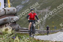 Foto #3693488 | 02-08-2023 10:30 | Passo Dello Stelvio - die Spitze BICYCLES