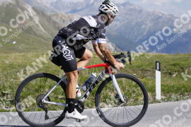Photo #3237176 | 26-06-2023 10:33 | Passo Dello Stelvio - Peak BICYCLES