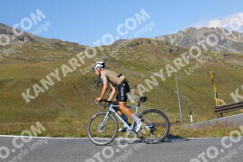 Foto #3894219 | 15-08-2023 10:29 | Passo Dello Stelvio - die Spitze BICYCLES