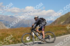 Foto #2670166 | 16-08-2022 12:53 | Passo Dello Stelvio - die Spitze BICYCLES