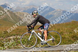 Foto #4006953 | 21-08-2023 13:51 | Passo Dello Stelvio - die Spitze BICYCLES