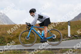 Photo #4264175 | 16-09-2023 11:42 | Passo Dello Stelvio - Peak BICYCLES