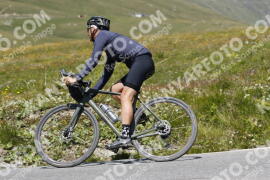 Photo #3513667 | 17-07-2023 13:28 | Passo Dello Stelvio - Peak BICYCLES