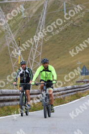 Foto #2765314 | 28-08-2022 12:09 | Passo Dello Stelvio - die Spitze BICYCLES