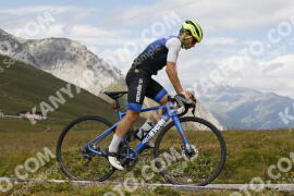 Photo #3700674 | 02-08-2023 13:46 | Passo Dello Stelvio - Peak BICYCLES