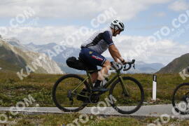 Photo #3698864 | 02-08-2023 13:01 | Passo Dello Stelvio - Peak BICYCLES