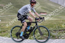 Photo #3311641 | 02-07-2023 11:07 | Passo Dello Stelvio - Peak BICYCLES