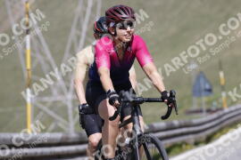 Photo #3176590 | 20-06-2023 11:08 | Passo Dello Stelvio - Peak BICYCLES