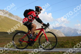 Foto #3910524 | 16-08-2023 10:35 | Passo Dello Stelvio - die Spitze BICYCLES