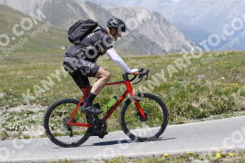 Photo #3223344 | 25-06-2023 14:17 | Passo Dello Stelvio - Peak BICYCLES