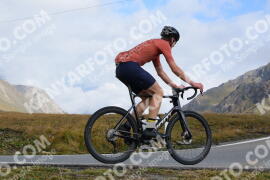 Photo #4263424 | 16-09-2023 11:01 | Passo Dello Stelvio - Peak BICYCLES