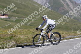 Foto #3457680 | 15-07-2023 09:58 | Passo Dello Stelvio - die Spitze BICYCLES