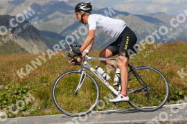 Foto #3985580 | 20-08-2023 14:43 | Passo Dello Stelvio - die Spitze BICYCLES