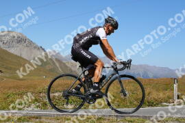 Photo #4164748 | 05-09-2023 14:11 | Passo Dello Stelvio - Peak BICYCLES