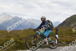 Photo #3784657 | 10-08-2023 10:57 | Passo Dello Stelvio - Peak BICYCLES