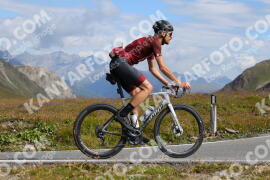 Foto #3829182 | 12-08-2023 10:30 | Passo Dello Stelvio - die Spitze BICYCLES