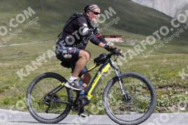 Foto #3364427 | 07-07-2023 10:39 | Passo Dello Stelvio - die Spitze BICYCLES