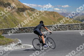 Photo #2710143 | 22-08-2022 13:19 | Passo Dello Stelvio - Prato side BICYCLES