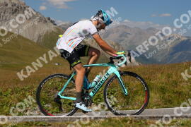 Foto #3966628 | 19-08-2023 14:18 | Passo Dello Stelvio - die Spitze BICYCLES