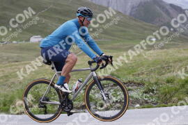 Photo #3198280 | 23-06-2023 11:20 | Passo Dello Stelvio - Peak BICYCLES