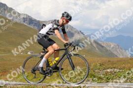 Foto #3876804 | 14-08-2023 14:48 | Passo Dello Stelvio - die Spitze BICYCLES