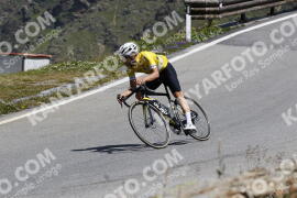 Photo #3529372 | 18-07-2023 12:20 | Passo Dello Stelvio - Peak BICYCLES